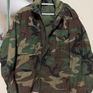 Camouflage Military Anorak Cold Field Jacket Men's Sz Medium Short